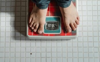 How to Lose Weight Fast: A Comprehensive Guide
