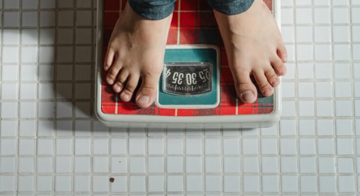 How to Lose Weight Fast: A Comprehensive Guide